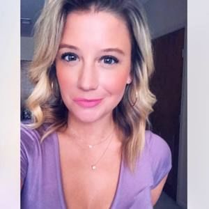 Meet your Posher, Holly